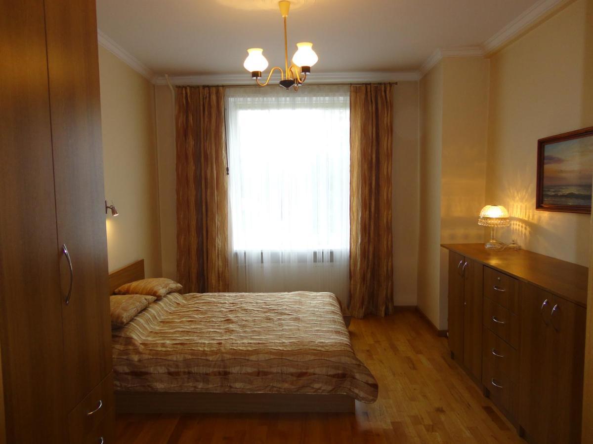 Central Apartment Riepnieku Street ريغا المظهر الخارجي الصورة